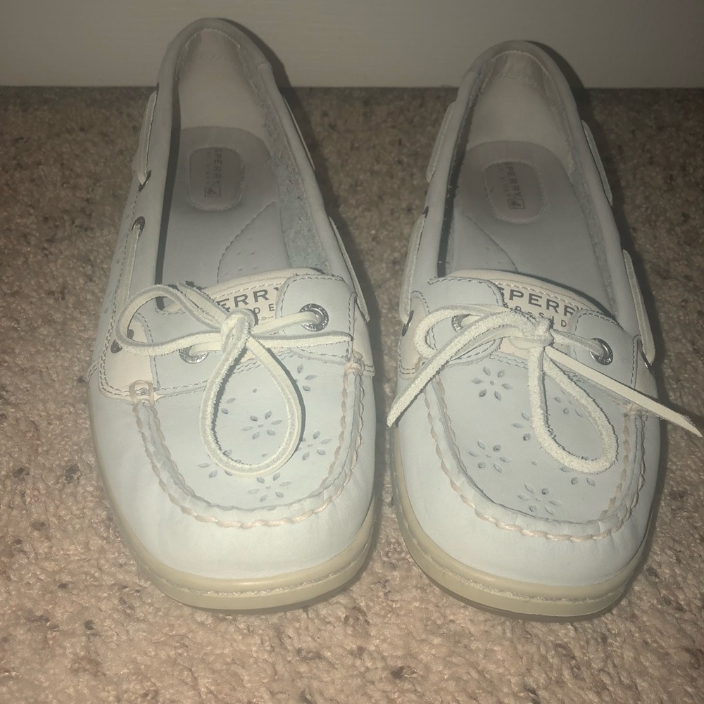 Light blue Sperrys 9.5 women’s